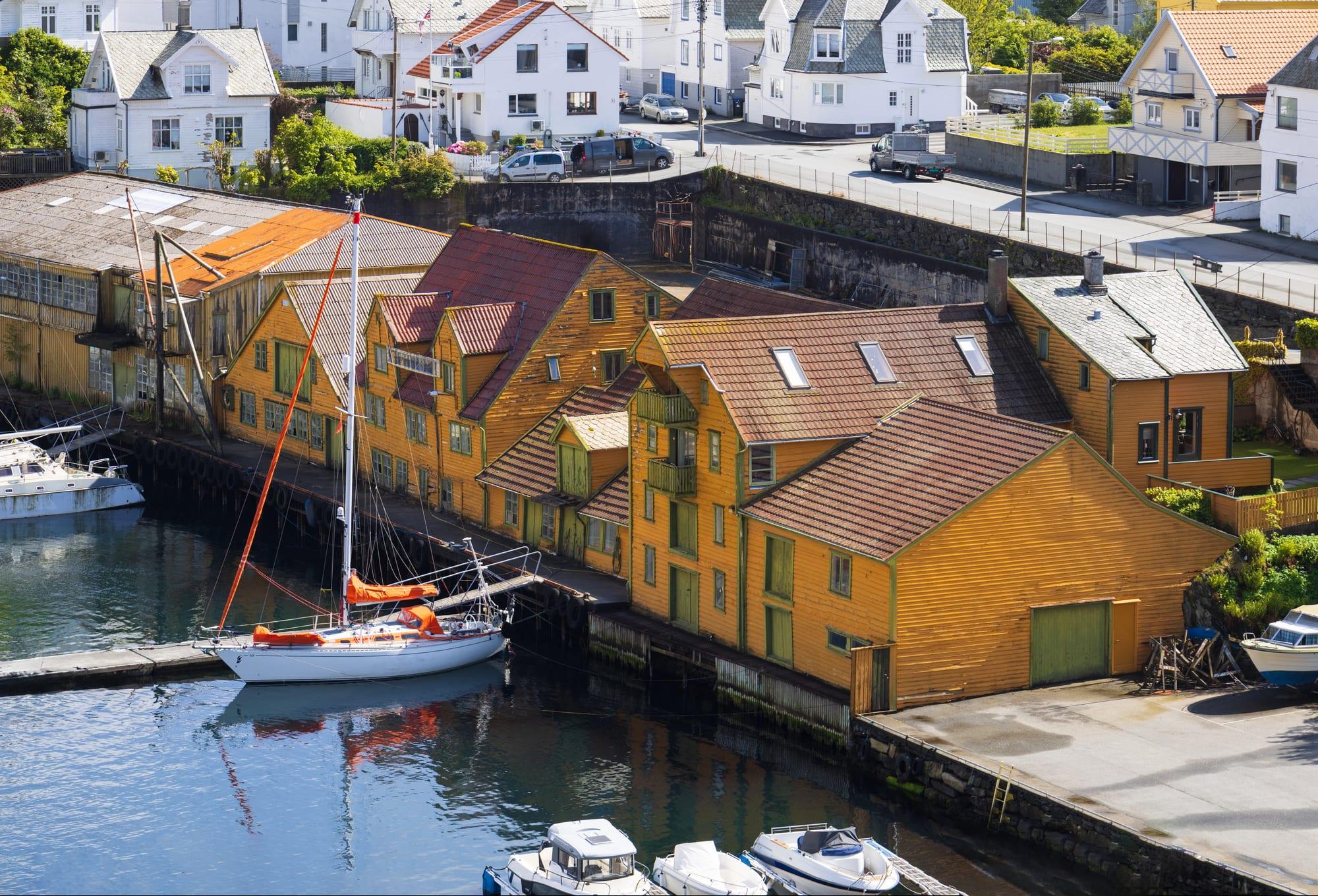 Boote im Hafen von Haugesund